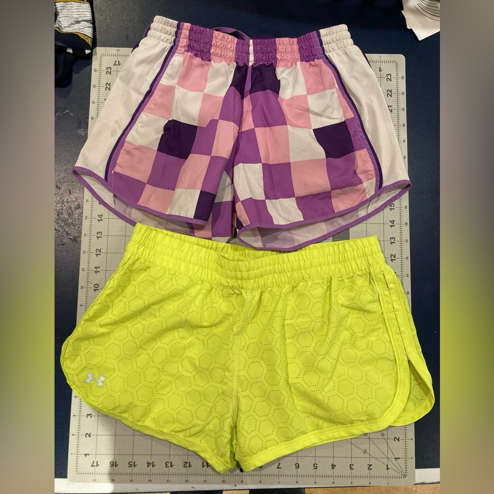Bundle Nike shorts size small